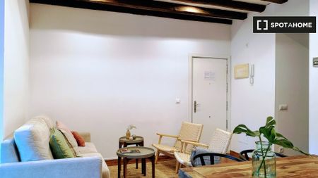 madrid, Community of Madrid 28012 - Photo 2