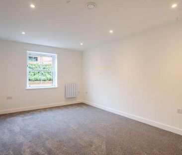 Milton Mount, Old Road East, Gravesend, Kent, DA12 - Photo 3