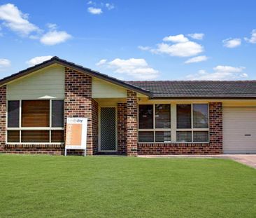 19 New York Avenue, Warners Bay NSW 2282 - Photo 1