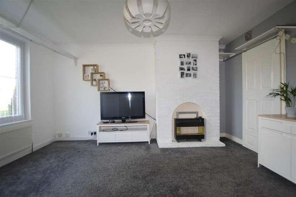 Fenwick Drive, Bradford, BD6 - Photo 1