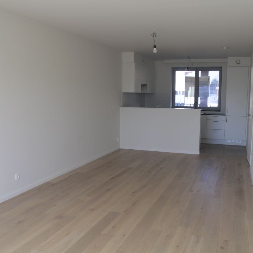 Appartement te huur in Sint-Niklaas - Photo 1