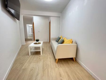 Carrer Reverend José María Pinazo, Valencia, Valencian Community 46020 - Photo 4