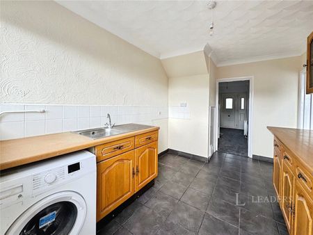 3 bedroom maisonette to rent Greywell Road, Havant, Hampshire, PO9 - Photo 3