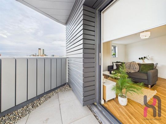 2 bedroom flat to rent - Photo 1