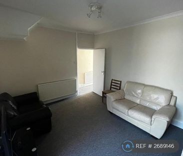3 bedroom terraced house to rent - Photo 1