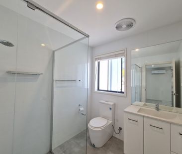 Charming 2-Bedroom Granny Flat in Edensor Park - Photo 6