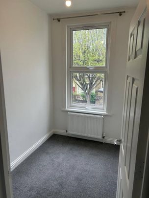 3 bedroom flat to rent - Photo 1
