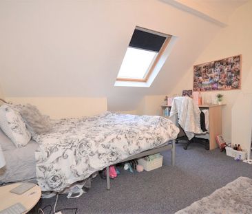 15, Holberry Close, Broomhall, Sheffield S10 2FQ - Photo 4