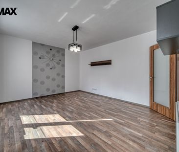 Pronájem bytu 1+kk v osobním vlastnictví 31 m², Kolín - Фото 3
