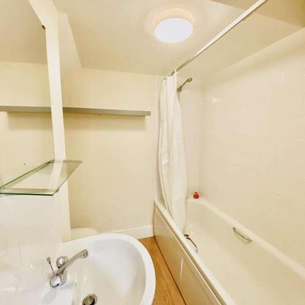 Cora Street, Barry, CF63 - Photo 1