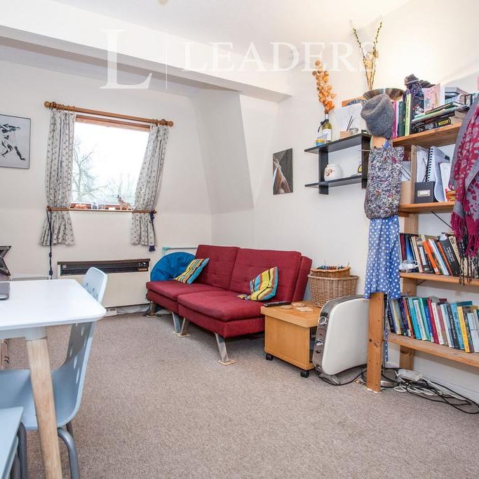 1 bedroom flat to rent - Photo 1
