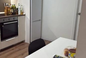 Plaça de Pep Ventura, Badalona, Catalonia 08912