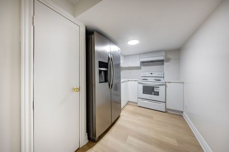 For Lease - 131 Silver Linden Drive Unit# Bsmt, Richmond Hill, Ontario - Photo 4