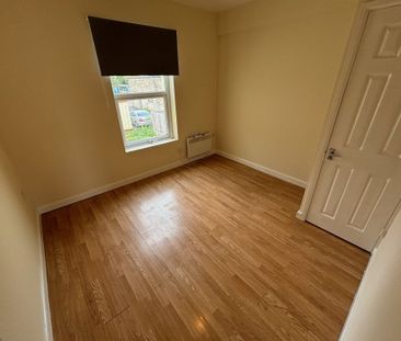 Swindon Road, Swindon, Stratton St. Margaret - Photo 3