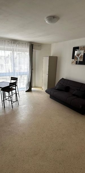 Location Appartement 1 pièce 25m² CHOLET 49300 - Photo 1