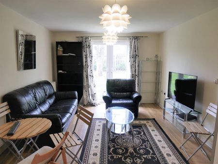 2 bedroom semi-detached house to rent - Photo 2