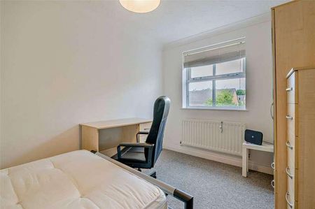 Parnell Road, Stoke Park, Stapleton, Bristol, BS16 - Photo 3