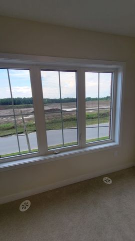 For Lease - 21 Melody Lane, Thorold, Ontario - Photo 2