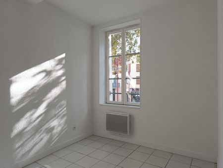 Location Appartement 2 pièces 32m² NARBONNE 11100 - Photo 3