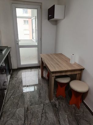 Apartament 2 camere de inchiriat, in zona centrala - Fotografie 1