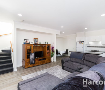 Low-Maintenance Townhouse - Photo 1