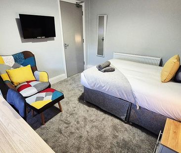 5 bedroom terraced house to rent - Photo 5