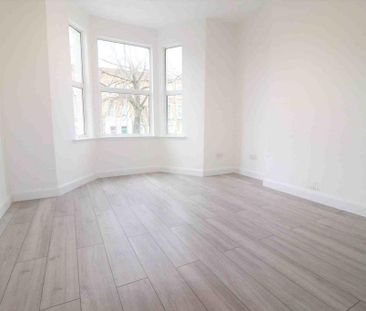 1 bedroom ground floor flat to rent - Photo 1