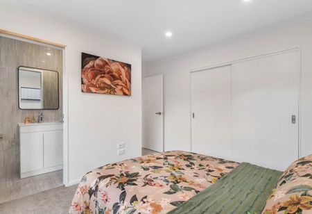 Hillsborough, 3 bedrooms - Photo 3