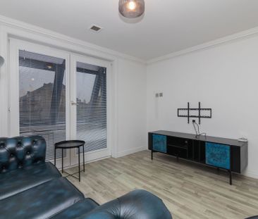 Flat 4, 85 Lancefield Quay - Photo 2