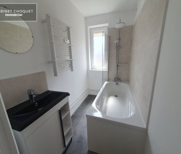 Location Appartement 3 pièces 53m² LILLE 59000 - Photo 4