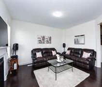 For Lease - 10 O'connor Crescent, Brampton, Ontario - Photo 6