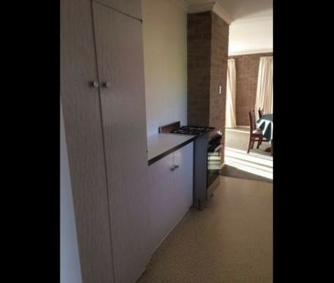 27 Muresk Street, Farrer ACT, Belconnen - Photo 6