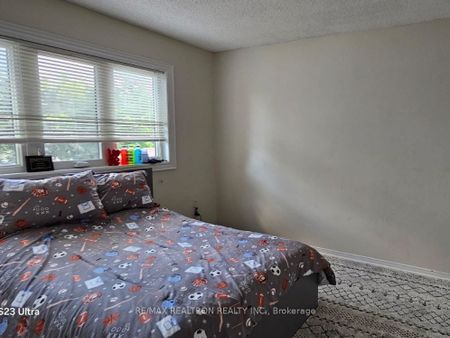 For Lease - 31 Keeble Crescent Unit# Upper, Ajax, Ontario - Photo 4