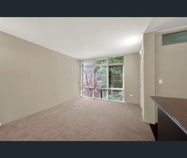 7/178 Toorak Road West, South Yarra, Vic 3141 - Photo 1
