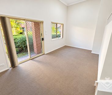Three-Bedroom Townhouse with Resort-Style Facilities in Central Bun... - Photo 3