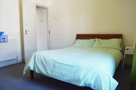 3 bedroom terraced house to rent - Photo 4