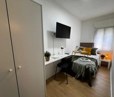 Calle Corregidor Rodrigo Rodríguez, Madrid, Community of Madrid 28030 - Photo 2