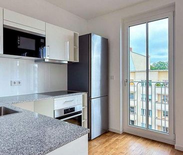 Effizient geplant und helle Wohnung - zentral gelegen mit guter Anb... - Foto 1