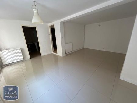 Location Appartement 4 pièces 85m² FIRMINY 42700 - Photo 2