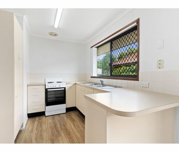 Great duplex in quiet cul de sac - Photo 6