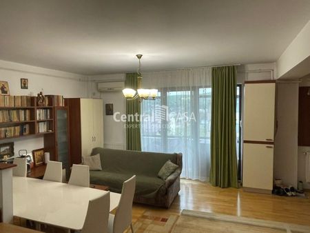 Apartament de inchiriat cu 3 camere, Bucium - Fotografie 5