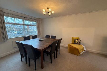2 bedroom flat to rent - Photo 4