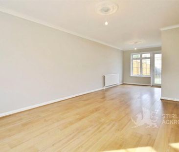 3 bedroom terraced house to rent - Photo 3