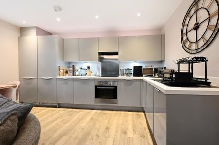 Kingfisher House, Blackwater - 2 bedrooms Property for lettings - Seymours - Photo 2