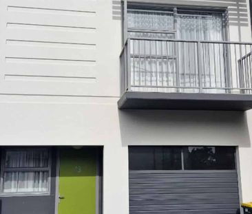 Fully Furnished and Close to Hospital - Photo 5