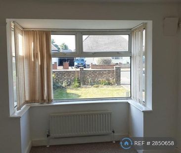 2 bedroom bungalow to rent - Photo 3