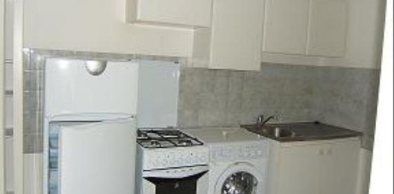 Location Appartement 1 pièce 36m² VICHY 03200 - Photo 2