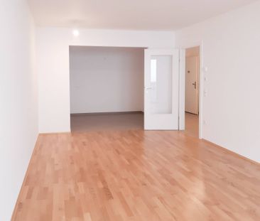 Balkonwohnung mit 3 Zimmern - Foto 2