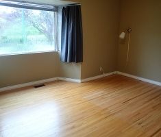 Brentwood Unfurnished 5 Bed 2 Bath House For Rent at 4823 Westlawn Drive Burnaby - Photo 5