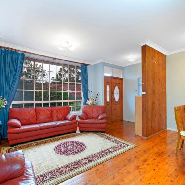 9 Range St, Chatswood NSW 2067 - House For Rent | Domain - Photo 1